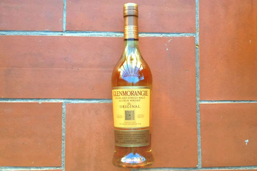 Botella de Glenmorangie The Original