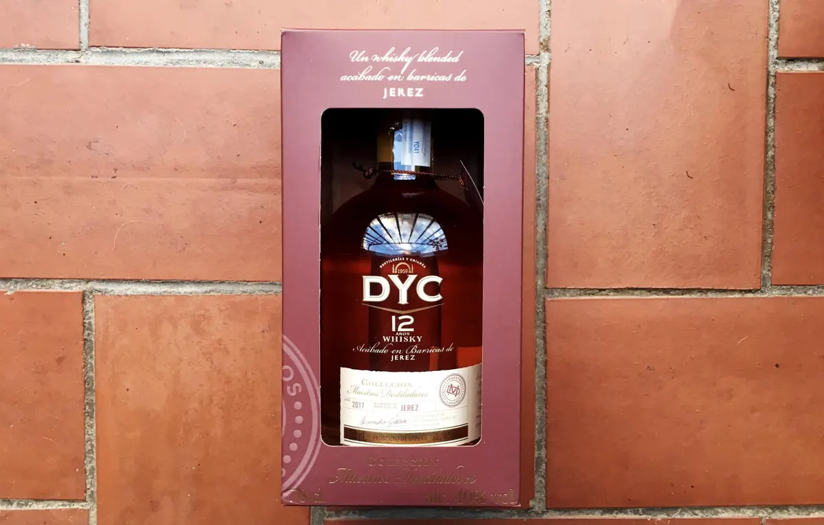 Botella de DYC 12